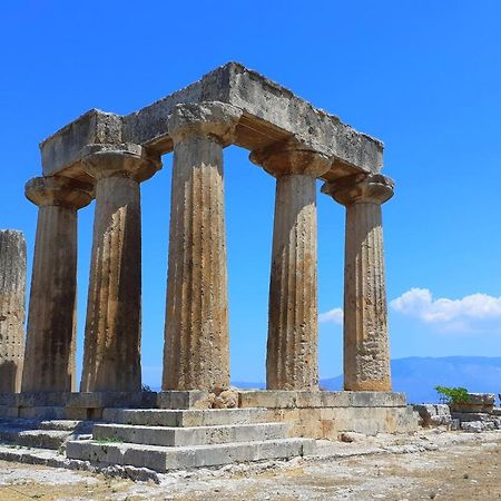 Yard Rooms Corinth Exterior foto